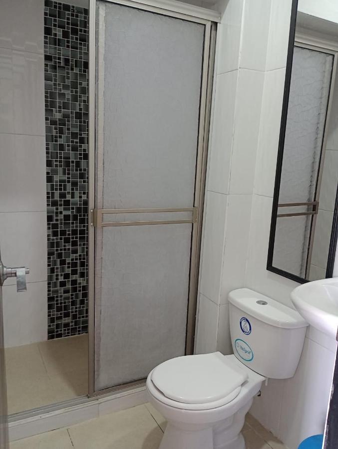 Apartahotel Eden Ковеньяс Экстерьер фото